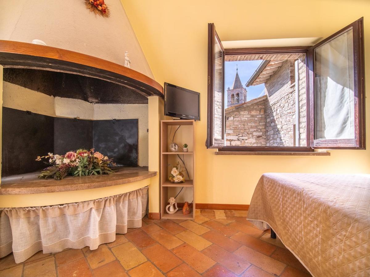 Terrazza Santa Chiara Hotel Assisi Exterior photo